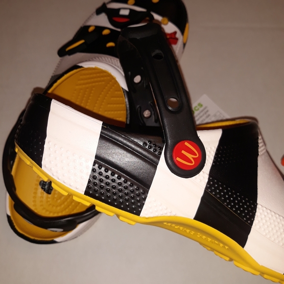 (New) Adult McDonald's X Crocs Hamburglar Clogs (M9/W11) (M10/W12) - Picture 8 of 8